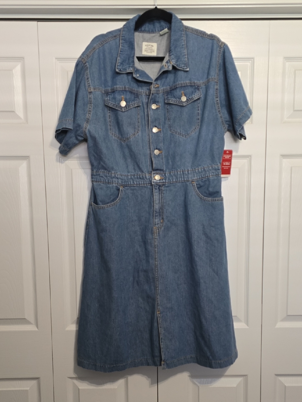 🆕️ Levi Strauss Denim Button-Front Shirt Dress - Light Blue